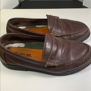Earth Shoe Men Slip On size 9